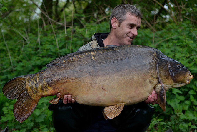 Simon Bater Big Carp Angler from the UK